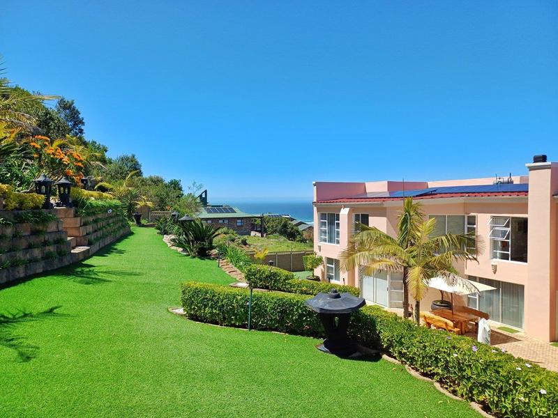 5 Bedroom Property for Sale in Outeniqua Strand Western Cape